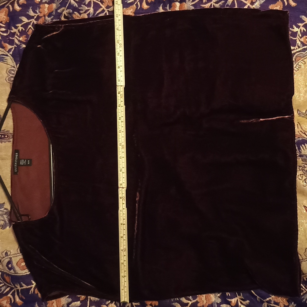 Eileen Fisher Velvet Square Top - XS - Silk Blend - Cranberry Red - Quiet Luxury - Picture 4 of 10